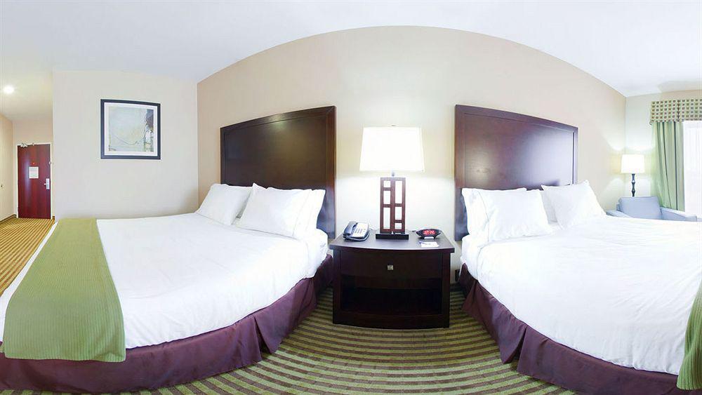 Pike Inn Le Roy - Bloomington Southeast Area Εξωτερικό φωτογραφία